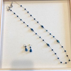 Necklace and earrings set